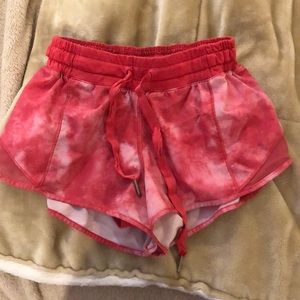 Lululemon Hotty Hot Shorts